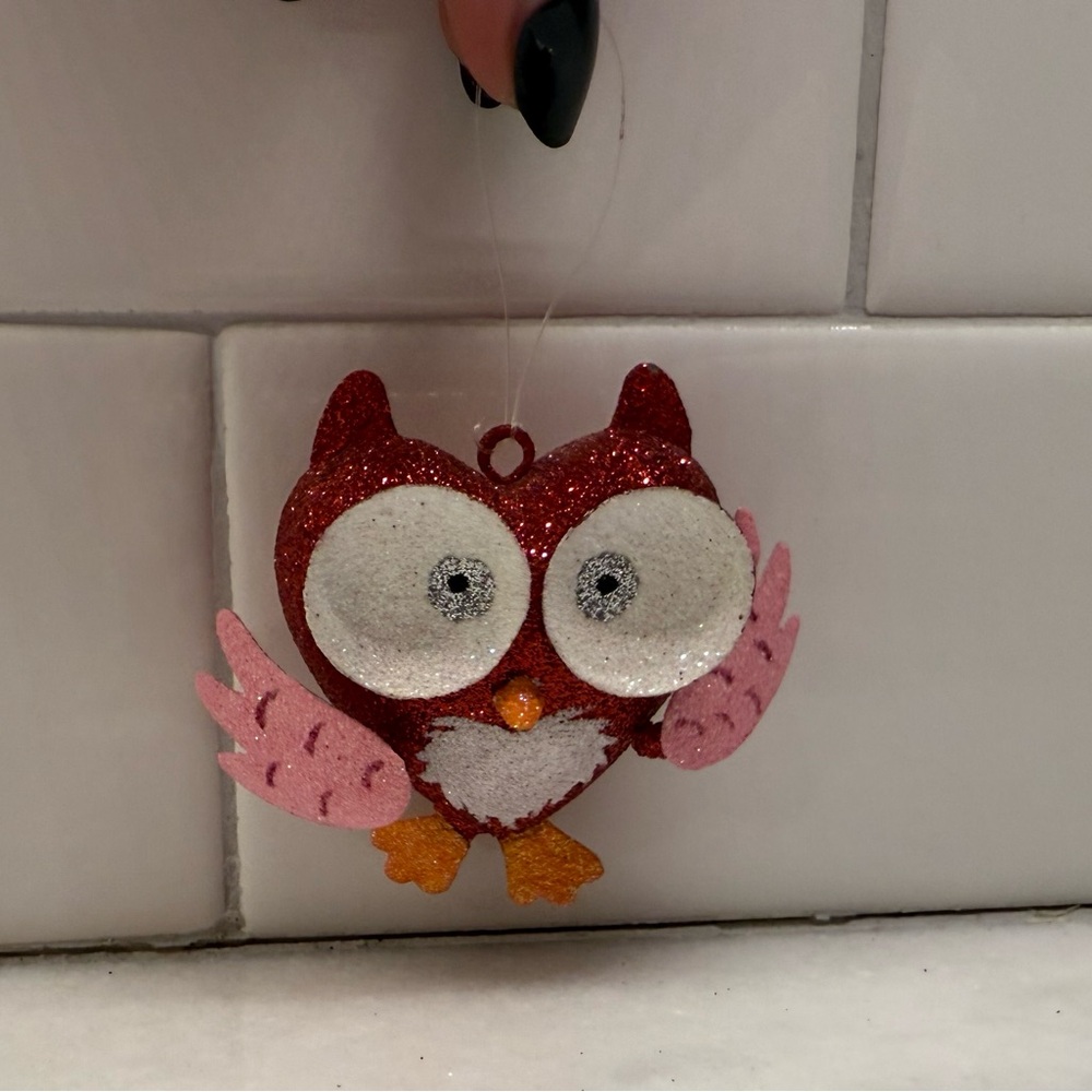 Vintage Pier One Valentine’s Day Owl Ornament Red Pink Glitter. Rare NWOT